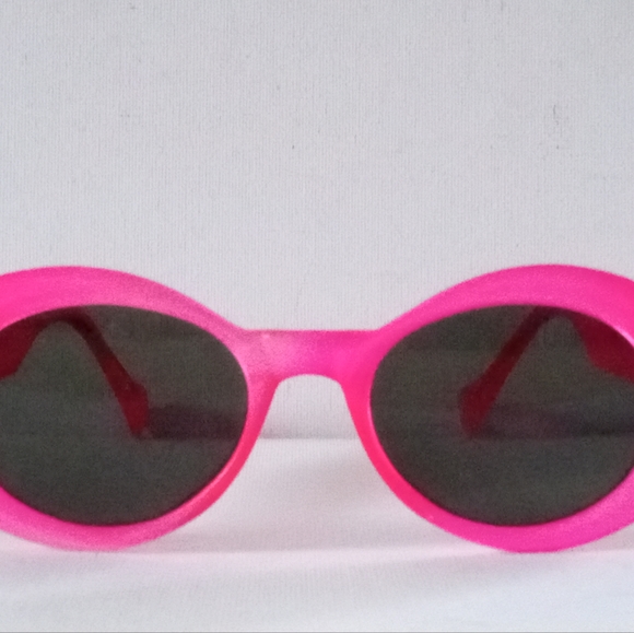 Vintage Hot Pink Sunglasses NOS Barbie - Picture 3 of 5